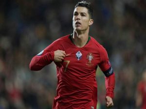 Top 8 cầu thủ ghi bàn nhiều nhất trong màu áo ĐTQG Bồ Đào Nha