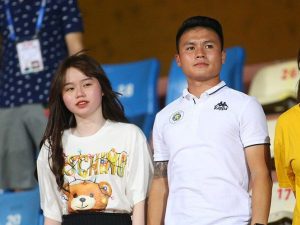 Bóng đá Việt Nam 1/7: Quang Hải và Huỳnh Anh như chưa hề có scandal