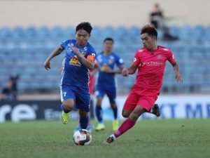 Tin BĐVN tối 5/8: CLB Quảng Nam chấp nhận rớt hạng V-League