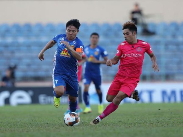 CLB Quảng Nam chấp nhận rớt hạng V-League