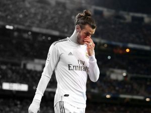 Tin bóng đá trưa 7/8: Gareth Bale tự hủy hoại sự nghiệp bởi sự cố chấp