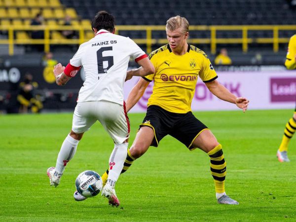 Bóng đá quốc tế 19/12: Dortmund lại thua, chưa hết khủng hoảng