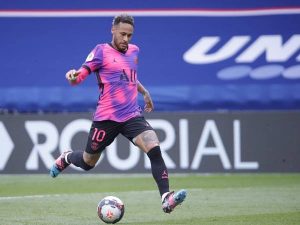 Những kĩ thuật Neymar trong các pha xử lý bóng kinh điển