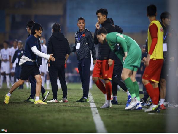 Bóng đá VN 16/12: Anh Đức thay HLV Park chỉ đạo tuyển Việt Nam