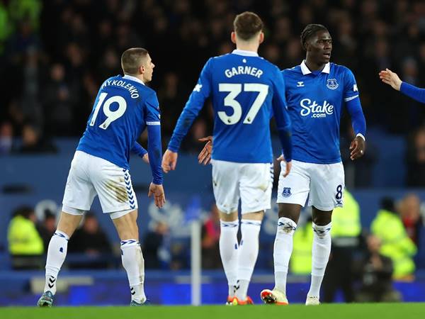 Bóng đá QT 12/4: Everton tiếp tục bị trừ điểm?
