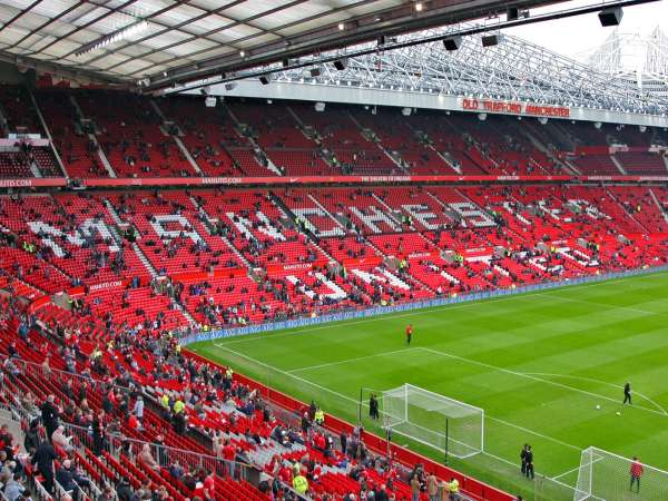 Old Trafford: Thánh địa của Manchester United