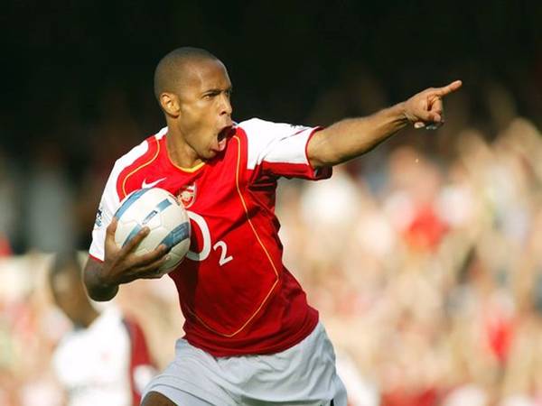 Thierry Henry là tiền đạo Arsenal huyền thoại