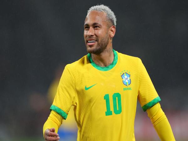 Neymar đá vị trí nào trong đội hình chiến thuật hiện đại?