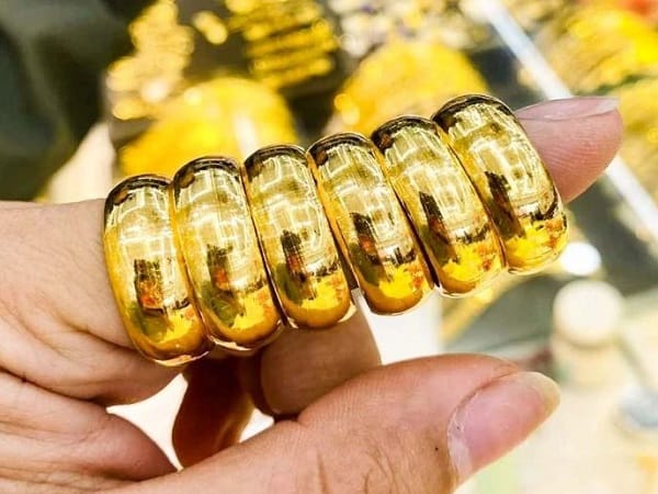 Nằm mơ thấy nhẫn bạc tốt hay xấu? số gì đón lộc ngày mới