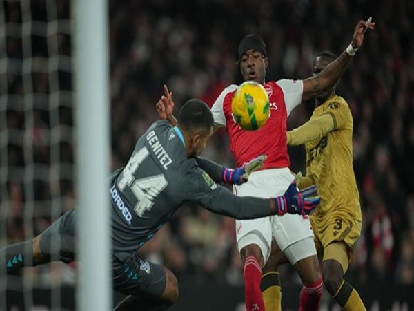 Tin Arsenal: Arteta lo hàng công bỏ lỡ cơ hội