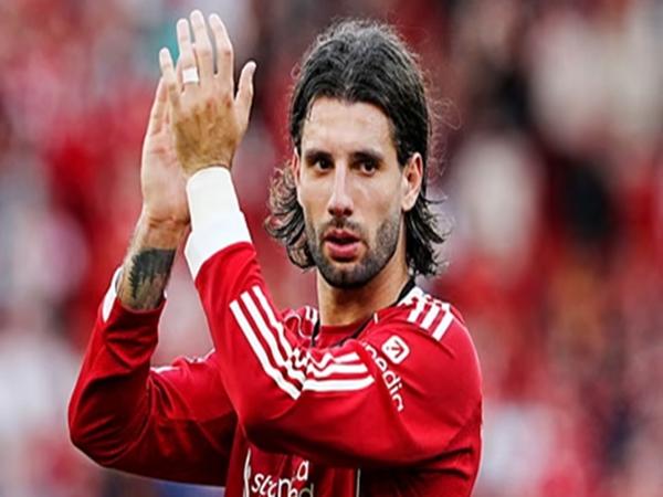 Bản lĩnh ngôi sao lên tiếng đúng lúc